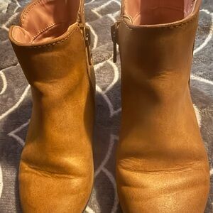 Girls Tan Ankle Boots size toddler 11